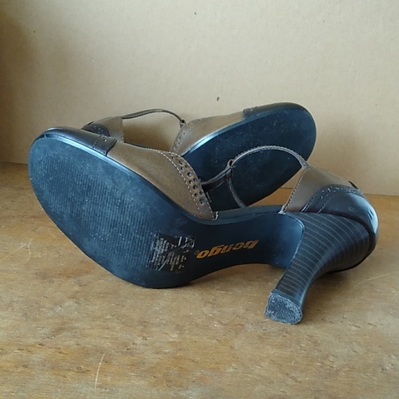 Bongo 2-Tone Brown Spectator T-Strap Heels | size 8 - Picture 5 of 12